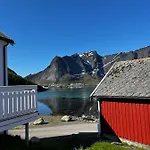 Anitas Waterfront Dom wakacyjny Reine