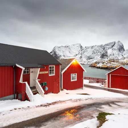 Anitas Waterfront Cabins