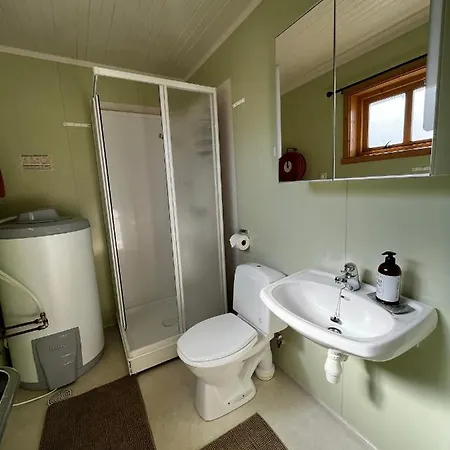 Anitas Waterfront Cabins Reine