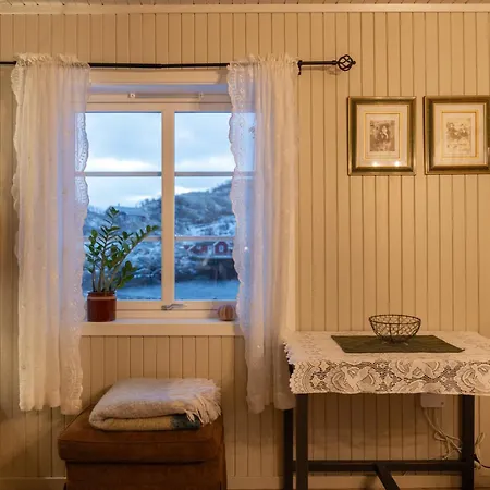 Σπίτι διακοπών Anitas Waterfront Cabins Reine