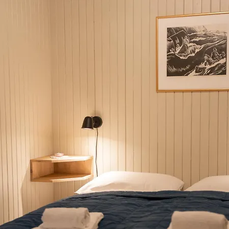 Anitas Waterfront Cabins