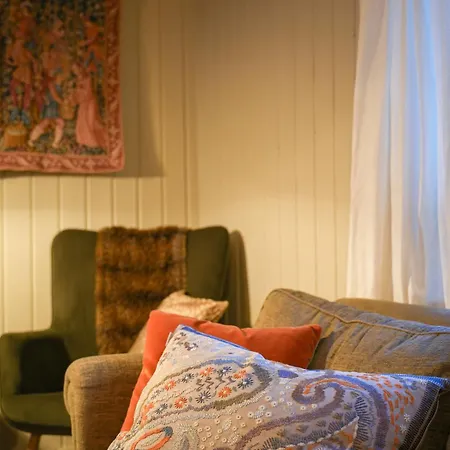 Anitas Waterfront Cabins * Reine