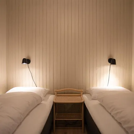 Anitas Waterfront Cabins 別荘