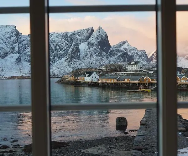 Anitas Waterfront Tatil Evi *