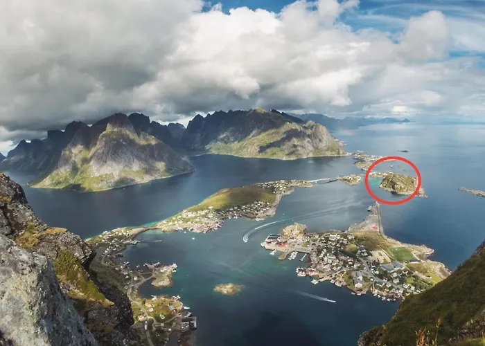 Anitas Waterfront Feriehus *