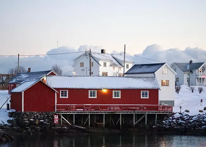 Anitas Waterfront Feriehus *