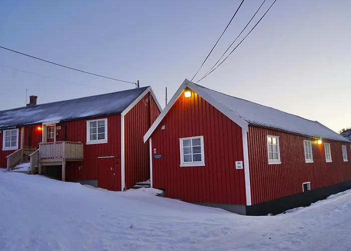 Anitas Waterfront Feriehus Reine